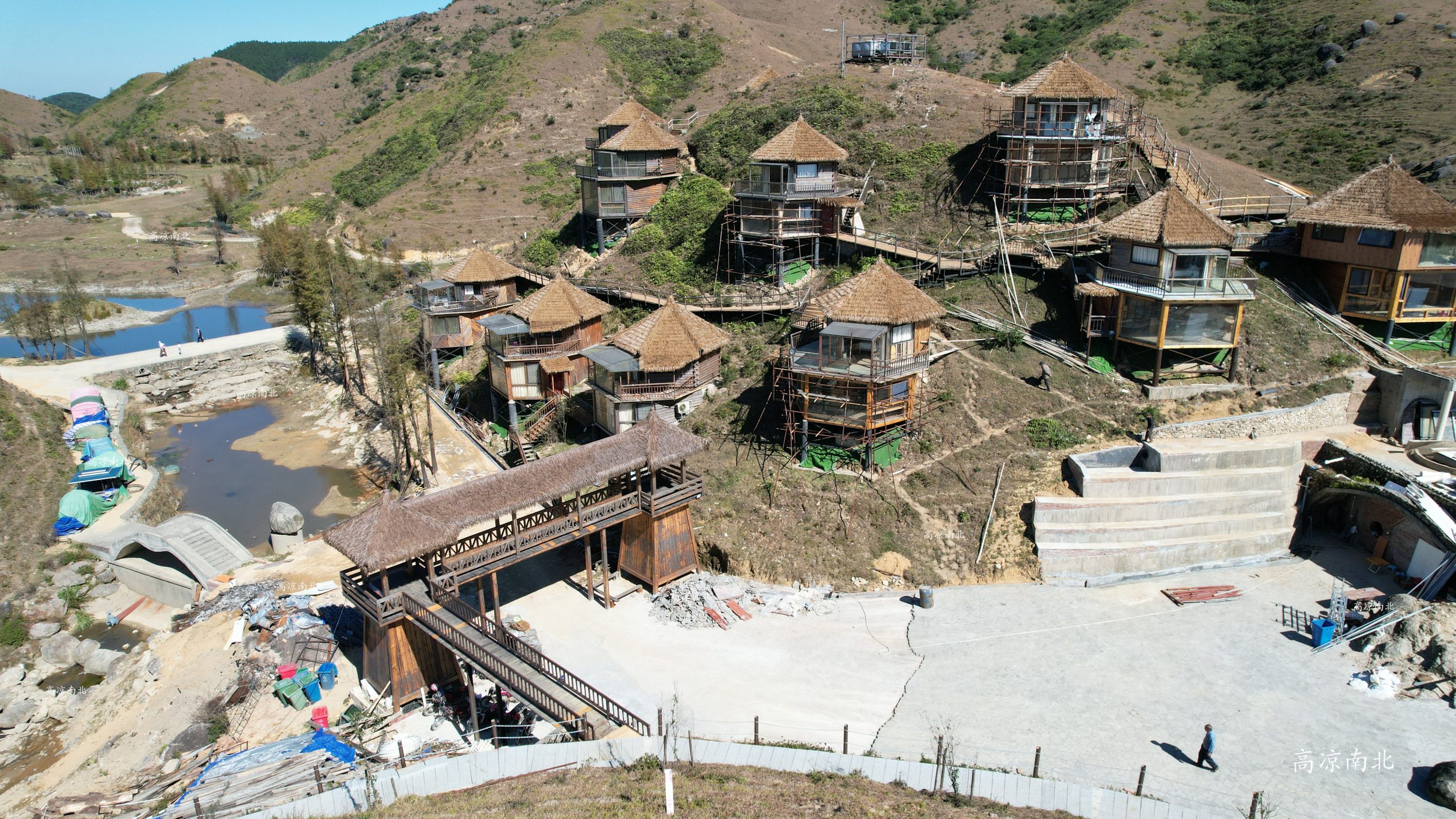 高州摩天小镇-冼太夫人影视摄影基地、摩天小镇生态旅游景区