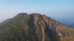 高州六符顶实战攻略-茂名、高州千米海拔高山之一-高凉南北
